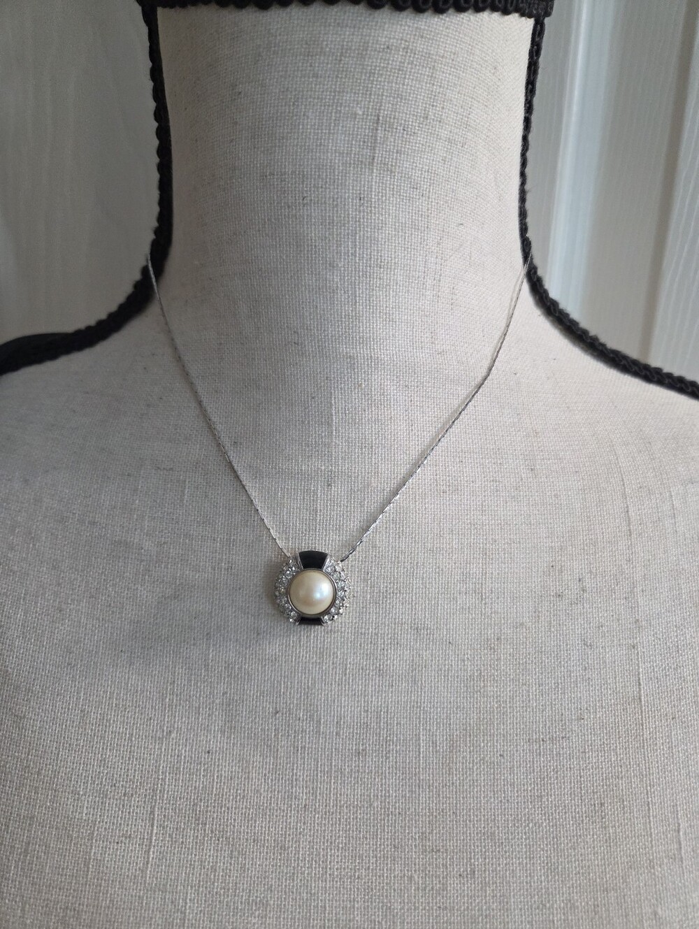 givenchy paris ny silver tone necklace faux pearl minimal rhinestone 80s glam